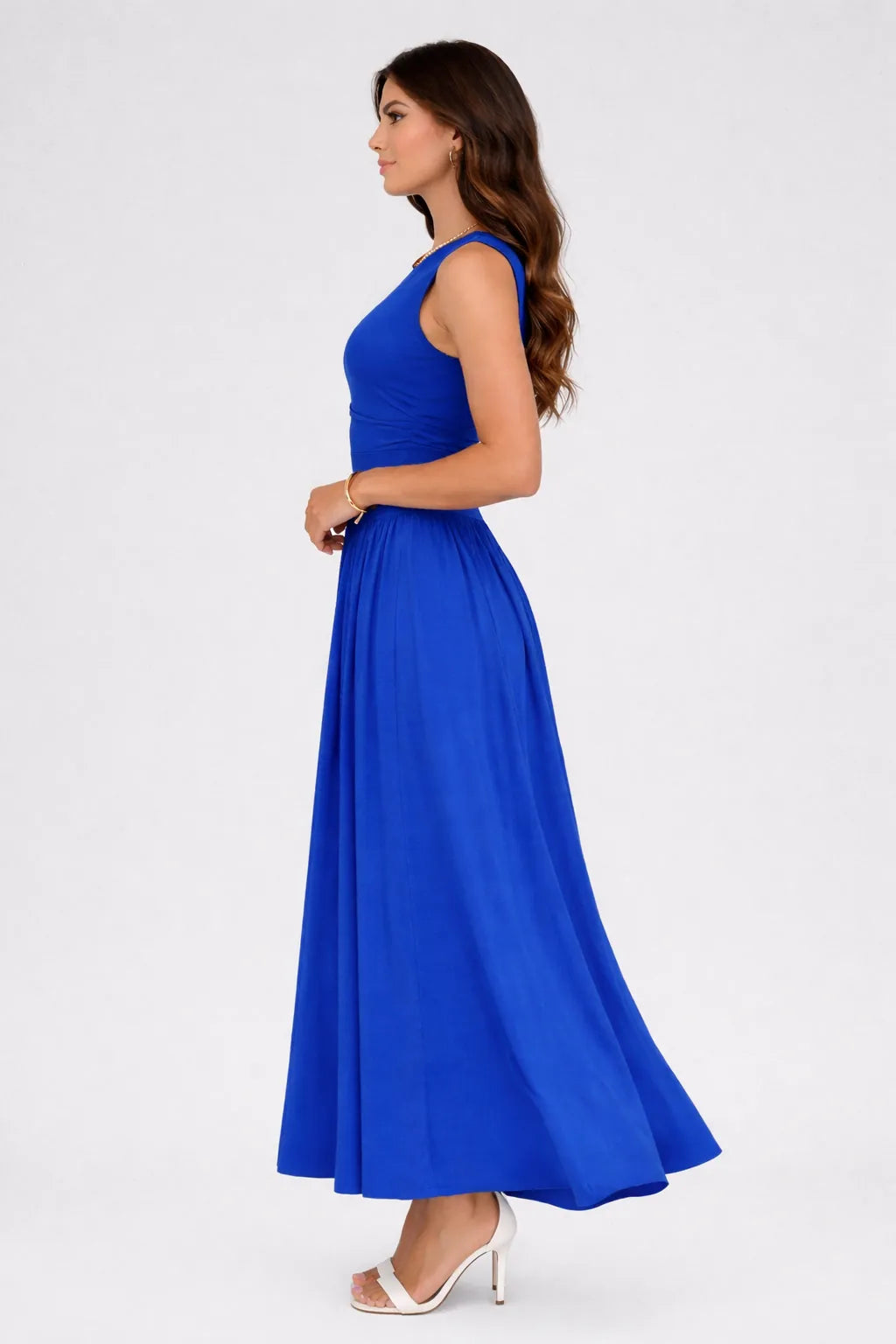 Velouria Dress – Elegant Sleeveless Fitted Maxi Dress